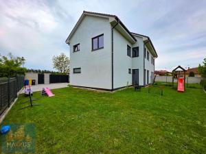 Pronájem rodinného domu, Jirny, Lipová, 177 m2