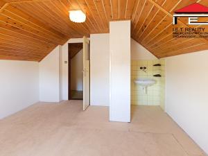 Prodej ubytování, Lipová-lázně, 760 m2