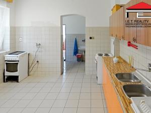 Prodej ubytování, Lipová-lázně, 760 m2