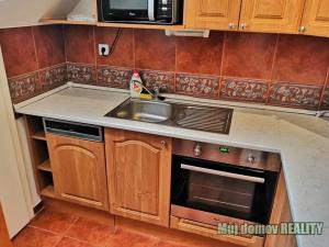 Pronájem bytu 3+kk, Praha - Střešovice, Na Ořechovce, 76 m2
