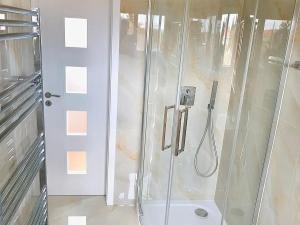 Pronájem bytu 3+kk, Praha - Střešovice, Na Ořechovce, 76 m2