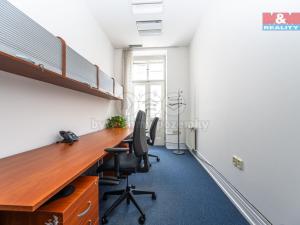 Pronájem kanceláře, Praha - Smíchov, Malátova, 55 m2