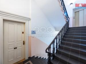 Pronájem kanceláře, Praha - Smíchov, Malátova, 55 m2