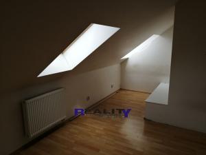 Pronájem bytu 2+1, Podbořany, 46 m2