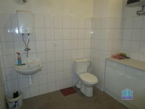 Prodej výrobních prostor, Kostelec, 400 m2