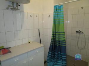Prodej výrobních prostor, Kostelec, 400 m2