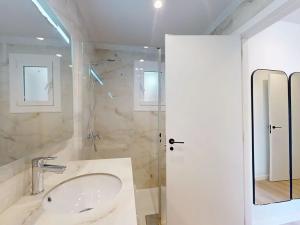Prodej atypického bytu, San Miguel de Salinas, Španělsko, 102 m2