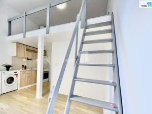 Prodej bytu 1+kk, Praha - Ruzyně, Drnovská, 31 m2