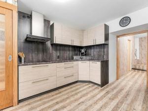 Prodej rodinného domu, Voděrady, 140 m2