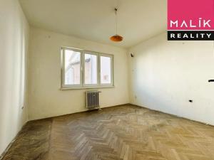 Prodej bytu 2+1, Ostrov, S. K. Neumanna, 56 m2