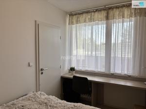 Pronájem bytu 2+kk, Praha - Krč, Tajovského, 34 m2