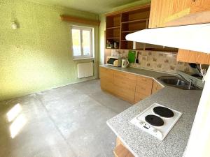 Prodej rodinného domu, Hluboké Mašůvky, 85 m2