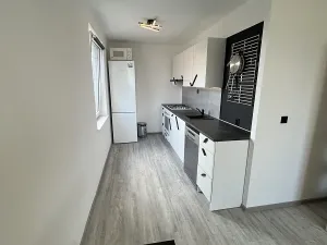 Pronájem bytu 3+kk, Praha - Petrovice, Rezlerova, 75 m2