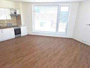 Pronájem bytu 2+kk, Praha - Čakovice, 48 m2
