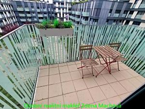 Pronájem bytu 1+kk, Praha - Žižkov, Olšanská, 41 m2