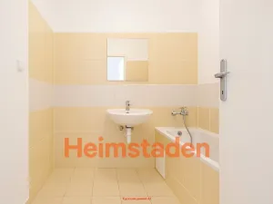 Pronájem bytu 2+1, Karviná - Nové Město, nám. Budovatelů, 53 m2