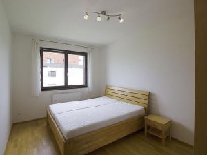 Pronájem bytu 2+kk, Praha - Háje, Loosova, 56 m2