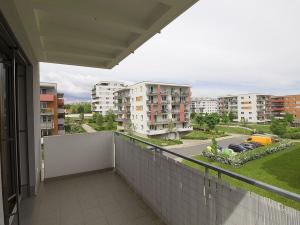 Pronájem bytu 2+kk, Praha - Háje, Loosova, 56 m2