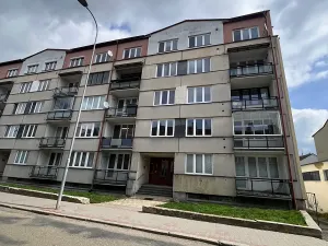Pronájem bytu 3+1, Benešov, Dukelská, 75 m2