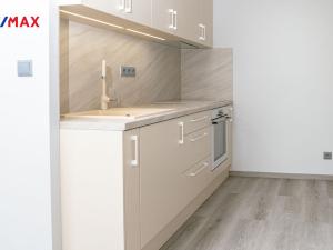 Pronájem bytu 2+kk, Praha - Stodůlky, Zázvorkova, 43 m2