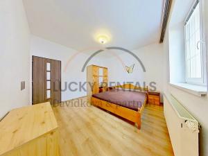 Pronájem rodinného domu, Zeleneč, Olbrachtova, 80 m2