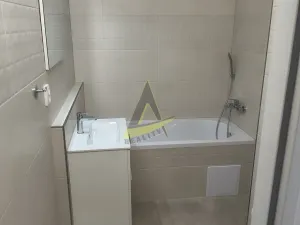 Pronájem bytu 3+1, Kaplice, Na Vyhlídce, 70 m2