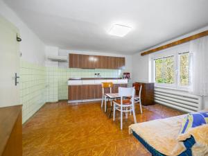 Prodej rodinného domu, Hradec, 183 m2