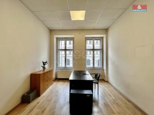 Pronájem kanceláře, Praha - Smíchov, Klicperova, 106 m2