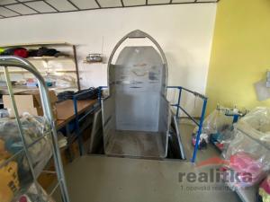 Prodej obchodního prostoru, Brumovice, Hlavní, 814 m2