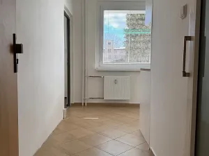 Pronájem bytu 2+1, Kadaň, Věžní, 44 m2
