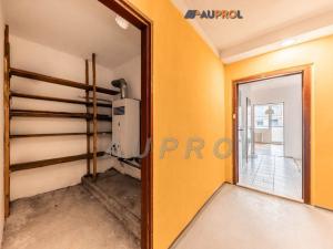 Prodej bytu 2+kk, Praha - Libeň, Rozšířená, 56 m2
