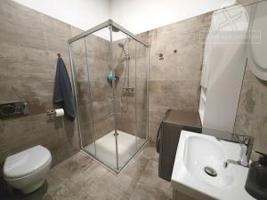 Prodej bytu 2+kk, Praha - Smíchov, Kmochova, 53 m2