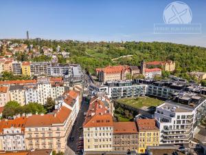 Prodej bytu 2+kk, Praha - Smíchov, Kmochova, 53 m2