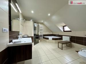 Prodej ubytování, Abertamy, Vodárenská, 215 m2