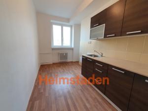 Pronájem bytu 2+1, Ostrava - Poruba, Hlavní třída, 77 m2