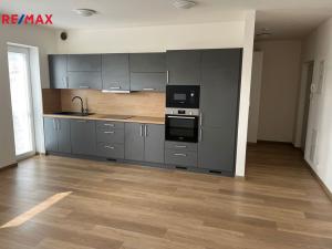 Pronájem bytu 2+kk, Zlín, Zálešná II, 50 m2