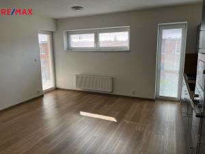 Pronájem bytu 2+kk, Zlín, Zálešná II, 50 m2