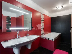 Prodej rodinného domu, Praha - Královice, K Hájku, 432 m2