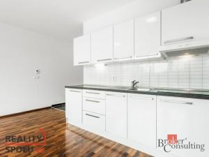 Pronájem bytu 1+kk, Brno - Obřany, Fantova, 56 m2