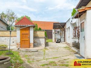 Prodej rodinného domu, Rybníky, 300 m2