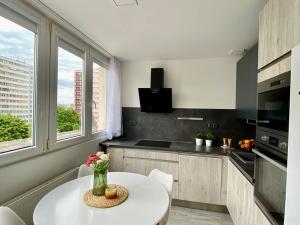 Pronájem bytu 2+1, Mladá Boleslav, tř. Václava Klementa, 63 m2