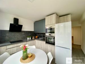 Pronájem bytu 2+1, Mladá Boleslav, tř. Václava Klementa, 63 m2