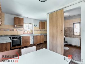 Prodej rodinného domu, Horní Blatná, 250 m2
