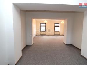 Pronájem bytu 4+1, Praha - Strašnice, U hráze, 140 m2