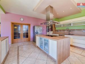 Prodej rodinného domu, Cheb - Podhrad, U Přehrady, 220 m2