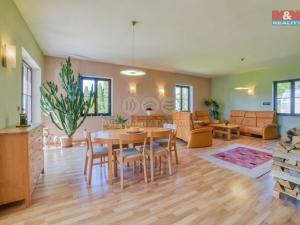 Prodej rodinného domu, Cheb - Podhrad, U Přehrady, 220 m2