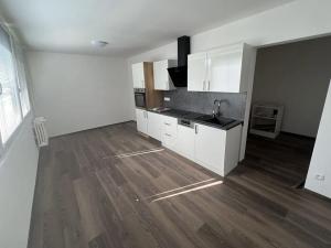 Pronájem bytu 1+kk, Praha - Prosek, Jetřichovická, 30 m2