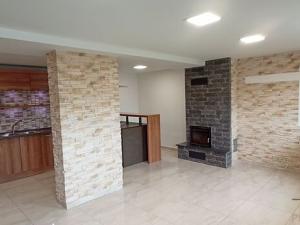 Prodej komerční nemovitosti, Bystřice, 220 m2