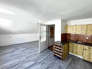 Pronájem bytu 1+1, Děčín, Teplická, 28 m2