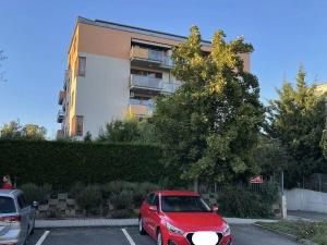 Pronájem bytu 1+kk, Praha - Hloubětín, Nepelova, 45 m2